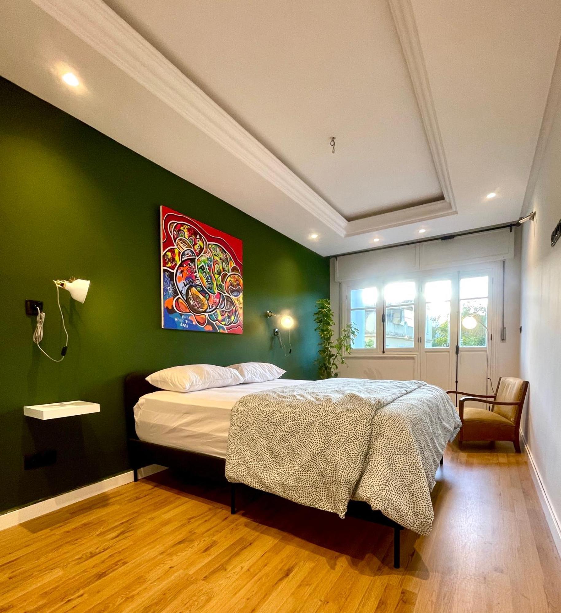Emeralds House Apartment *