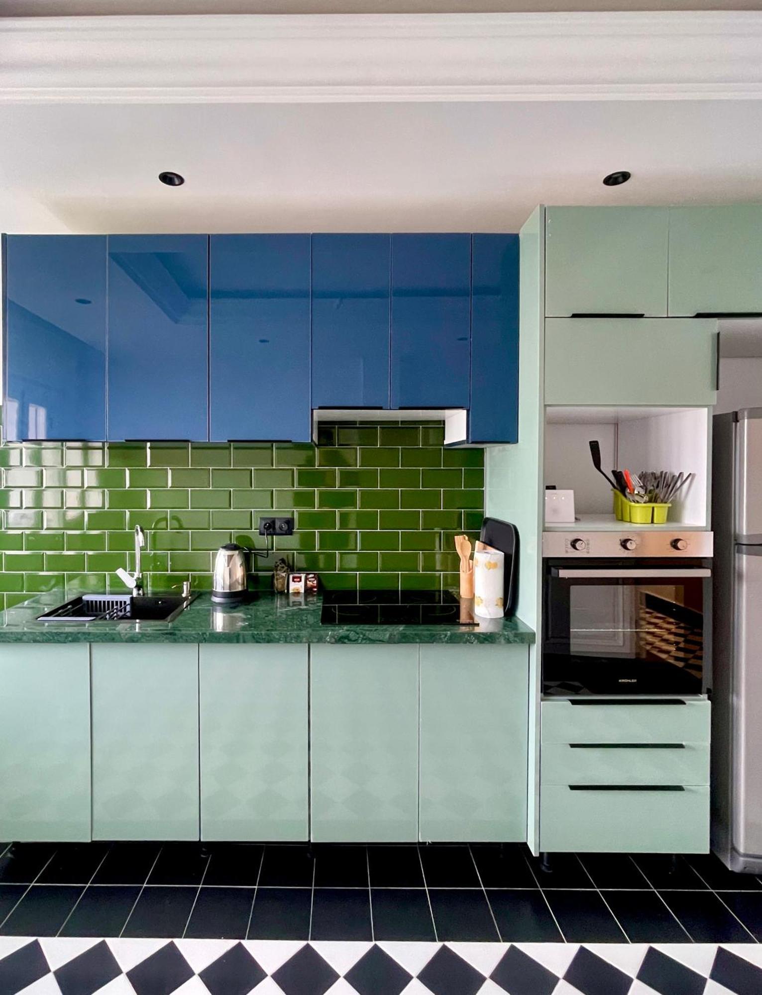Emeralds House